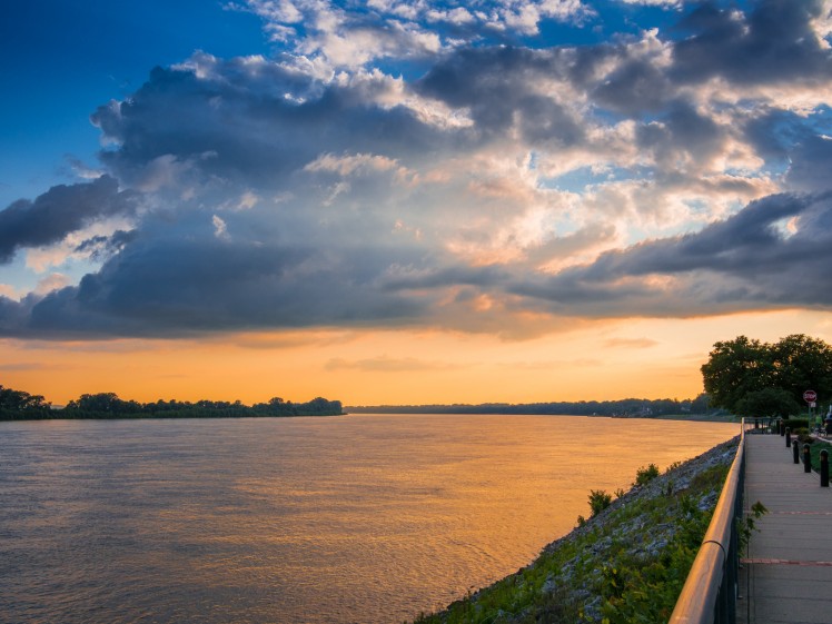 River-View